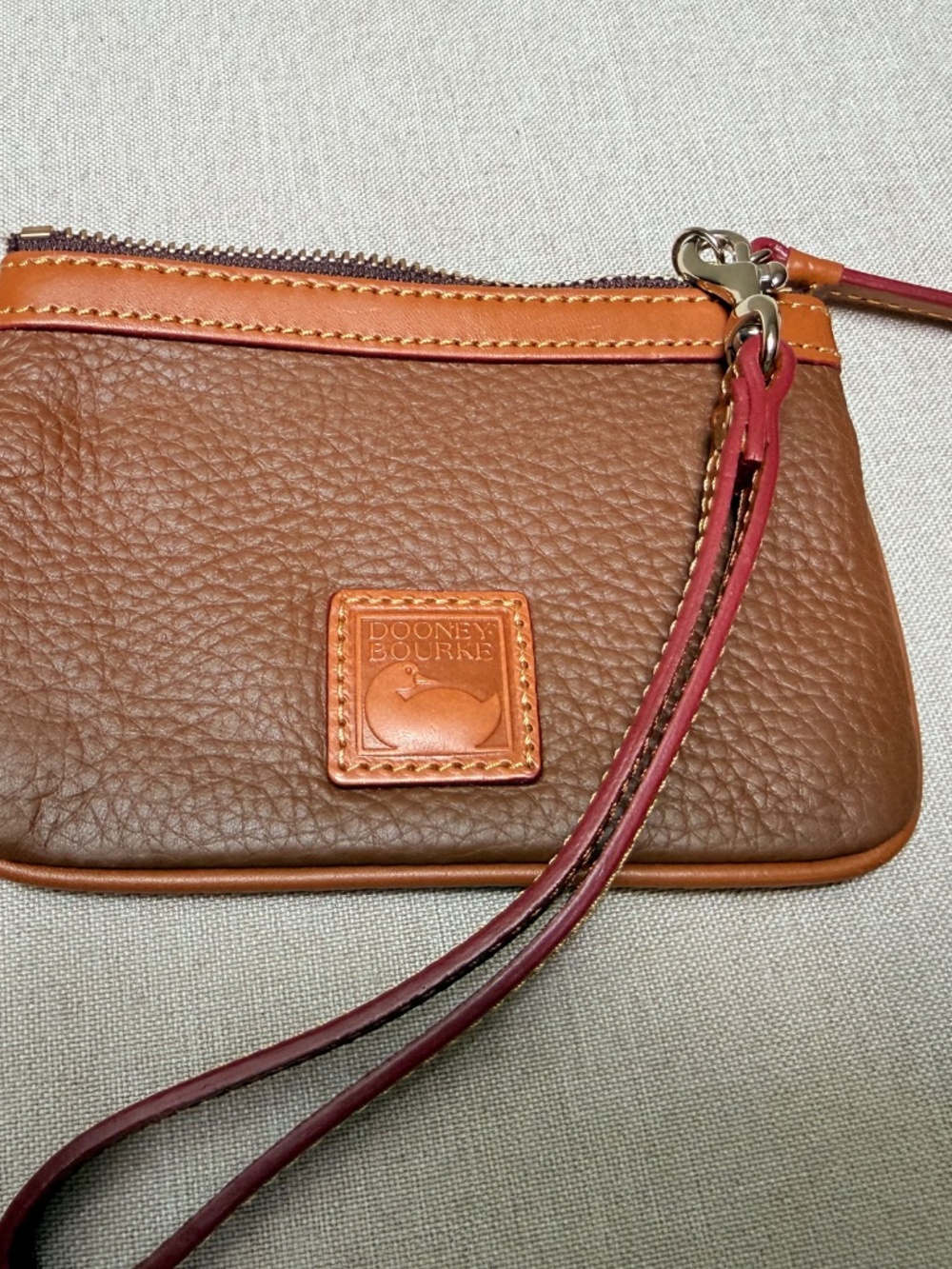 Dooney Bourke Pebble Grain Slim Wristlet Wallet NWOT - Picture 4 of 8